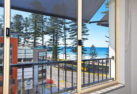 Manly Paradise Beachfront Motel And Apartments - Hotel Gold Coast 1