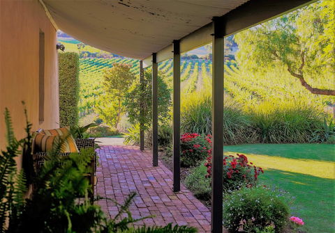 Seppeltsfield Vineyard Cottage - Hotel Gold Coast 0
