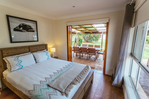 Sunbaker Beach House - Hotel Gold Coast 2