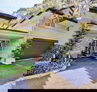 Two Five Four Jervis Bay - Hotel Gold Coast