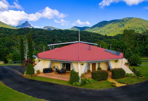 A View Of Mount Warning Bed And Breakfast - Hotel Gold Coast 0