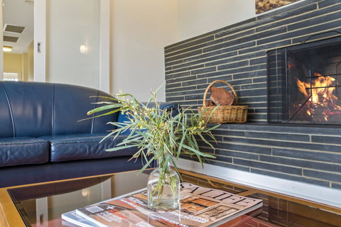 Barossa Idyll - Hotel Gold Coast 1