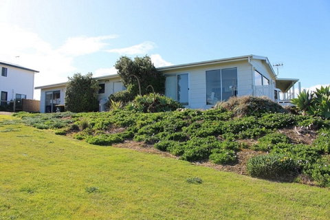 Beachy - Hotel Gold Coast 2