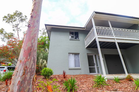 Blackbutt Family Loft Townhouse - Hotel Gold Coast 0