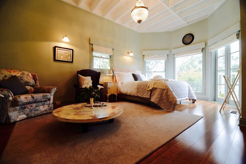 Highview House - Hotel Gold Coast 2