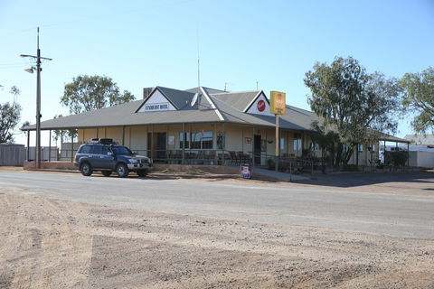 Lyndhurst Hotel, Roadhouse, Motel & Caravan Park - Hotel Gold Coast 0