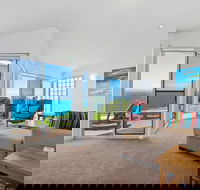 Penguin Head Retreat - Hotel Gold Coast