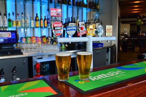 Waikerie Hotel Motel - Hotel Gold Coast 2