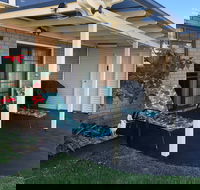 Absolute Waterfront Oasis - Hotel Gold Coast