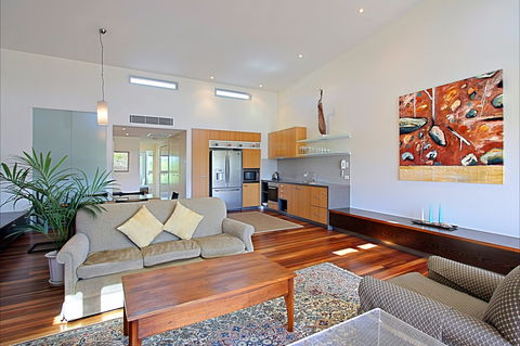 Beach Villa 17, East On Byron - Hotel Gold Coast 0
