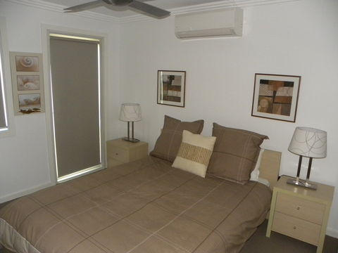Couples Paradise In Cudmirrah - Hotel Gold Coast 1