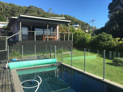 Poolside At Hyams - Hotel Gold Coast 1