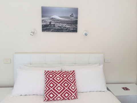 Springtide Studio Apartments - Hotel Gold Coast 0