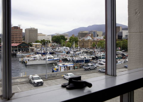 Sullivans Cove Apartments - Harbourside - Hotel Gold Coast 1