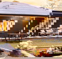 The Woods Farm - Hotel Gold Coast