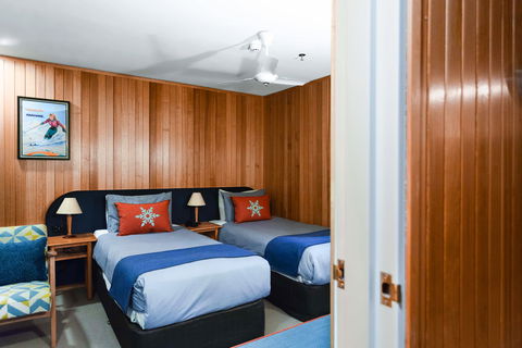 Thredbo Alpine Hotel - Hotel Gold Coast 2