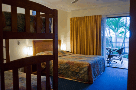 Kacys Bargara Beach Motel - Hotel Gold Coast 2
