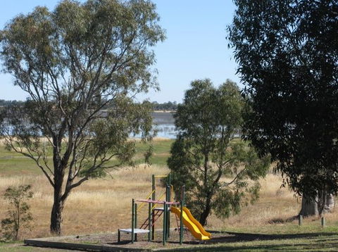 Natimuk Lake Caravan Park - Hotel Gold Coast 3