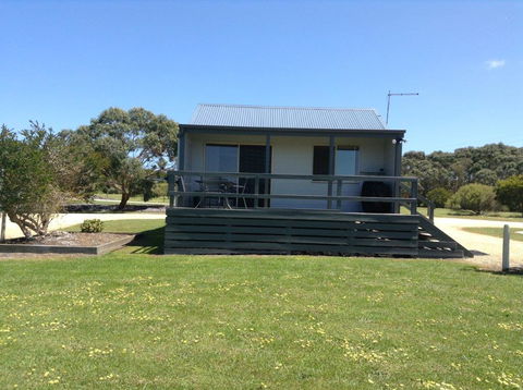 Prom Gate Getaway  - Hotel Gold Coast 0