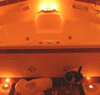Anglesea Overboard Seaside Cottage - Hotel Gold Coast