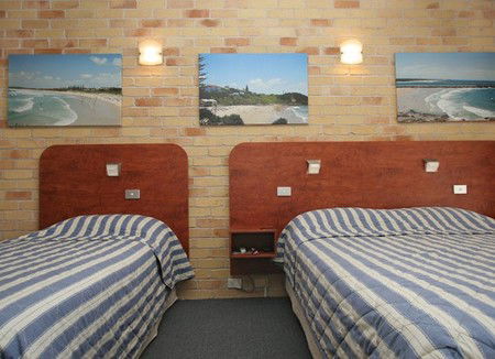 Yamba Beach Motel - Hotel Gold Coast 4