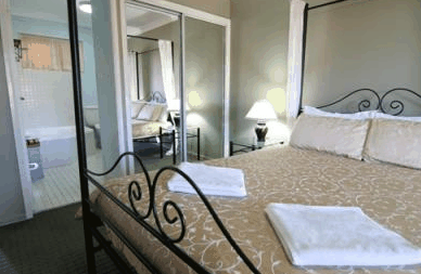 Ashby House Motor Inn - Hotel Gold Coast 1