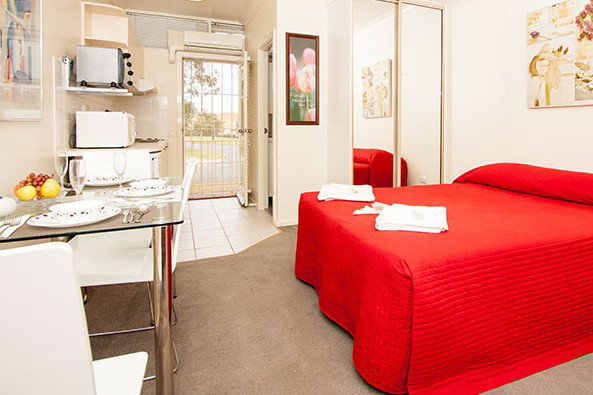 Griffith ACT Hotel Gold Coast