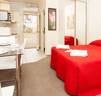 Canberra Short Term  Holiday Accommodation - Hotel Gold Coast