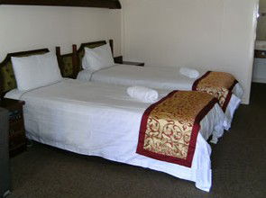 Molly Morgan Motor Inn - Hotel Gold Coast 3