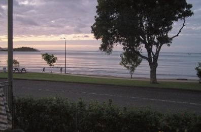 Whitsunday Waterfront Apartments - Hotel Gold Coast 0