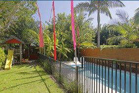 Abaca - Hotel Gold Coast 0