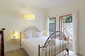 Abaca - Hotel Gold Coast 4