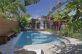 Abaca - Hotel Gold Coast 5