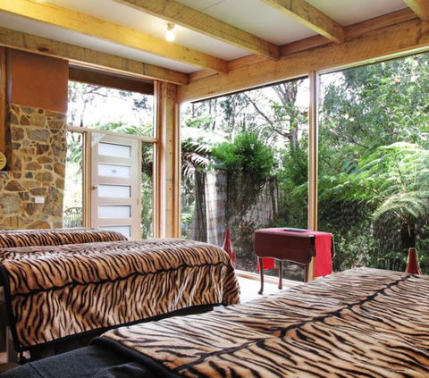Piaf Day Spa - Hotel Gold Coast 4