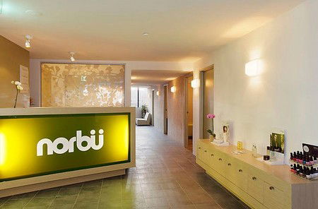 Norbu - Hotel Gold Coast 0