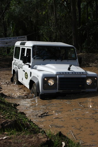 Thunderbird Park - Hotel Gold Coast 3