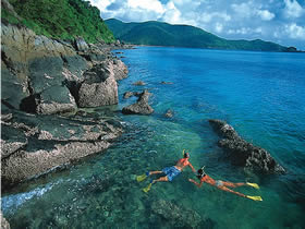 Llewellyn Dive Site - Hotel Gold Coast 0