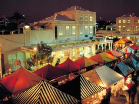 South Bank Lifestyle Market - Hotel Gold Coast 0