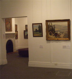 Bundaberg Regional Art Gallery - Hotel Gold Coast 2