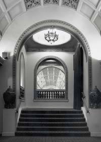 National Theatre - Hotel Gold Coast 3