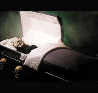 Coffin Ride - Hotel Gold Coast