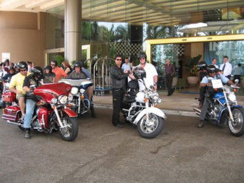 Wildfire Tours - Hotel Gold Coast 2