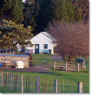 Chesterfield Farm - Hotel Gold Coast 0