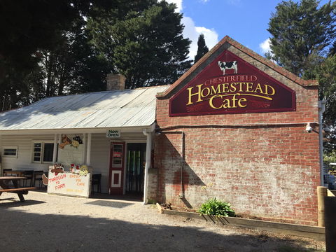 Chesterfield Farm - Hotel Gold Coast 2