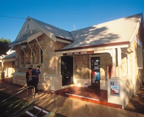 Dongara Heritage Trail - Hotel Gold Coast 0