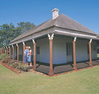 Wonnerup House and Old School - Hotel Gold Coast