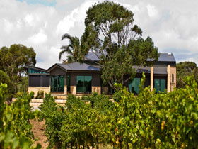 Delacolline Estate - Hotel Gold Coast 0