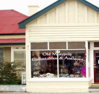 Old Maypole Collectables  Antiques - Hotel Gold Coast