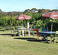 Cerise Brook Orchard  Family Golf - Hotel Gold Coast