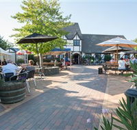 George Harcourt Inn - Hotel Gold Coast
